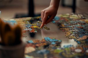 Read more about the article The Therapeutic Benefits of Solving Jigsaw Puzzles